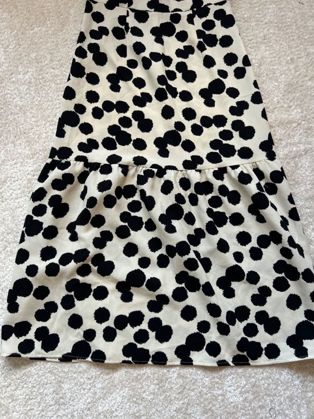 Black-and-white polka dot midi dress - Picture 3 of 6
